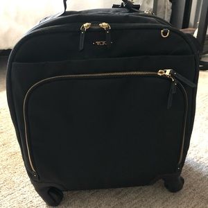 Tumi Voyageur Oslo 4 Wheeled Compact Carry-On
